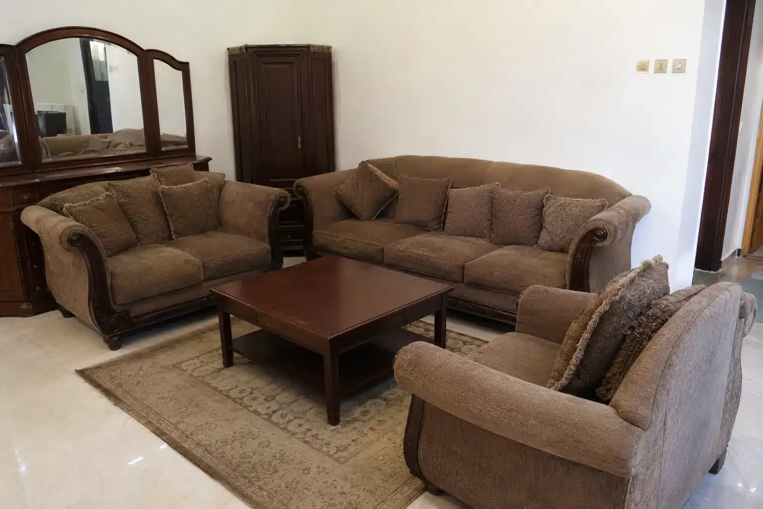 شراء أثاث شقق مستعمل بالرياض